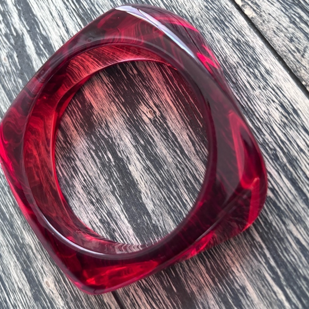 Red Square Resin Bangle Bracelet